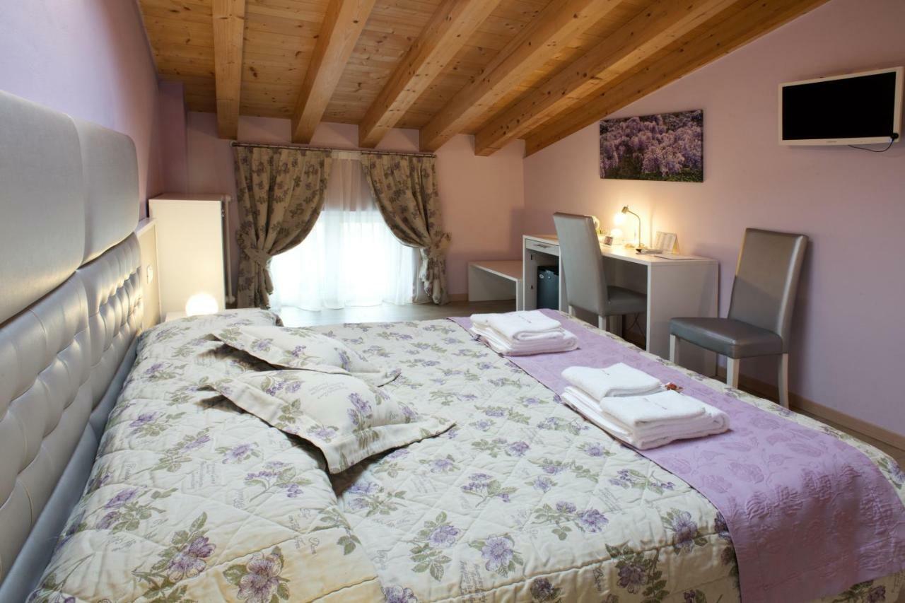 B&B La Casa Di Rosa Vago Dış mekan fotoğraf