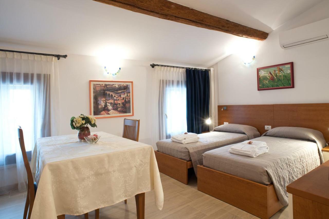 B&B La Casa Di Rosa Vago Dış mekan fotoğraf